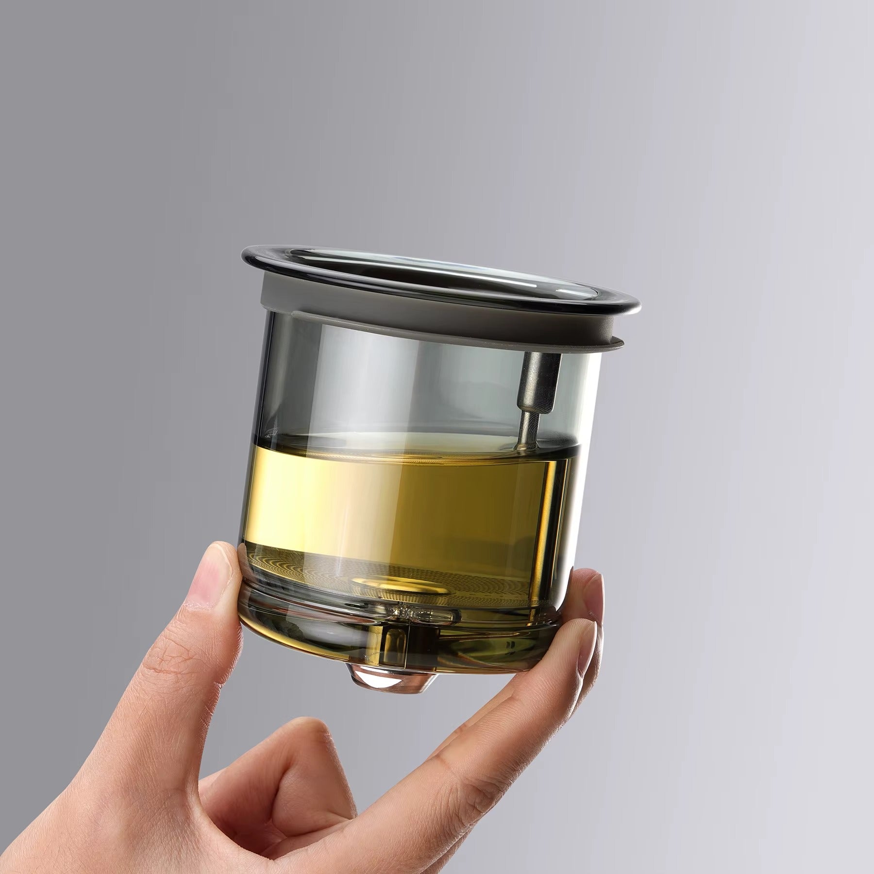 Tetera de vidrio con infusor integrado