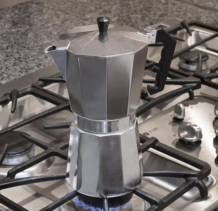 Cafetera Italiana Clásica 12 Tazas