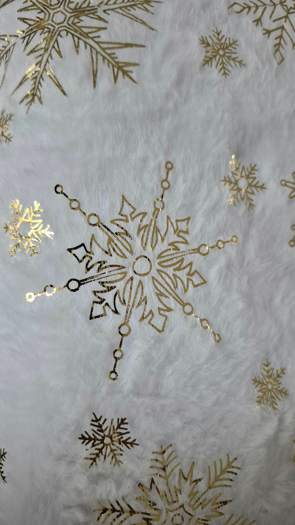 Tapete para Árbol de Navidad – Copos Dorados